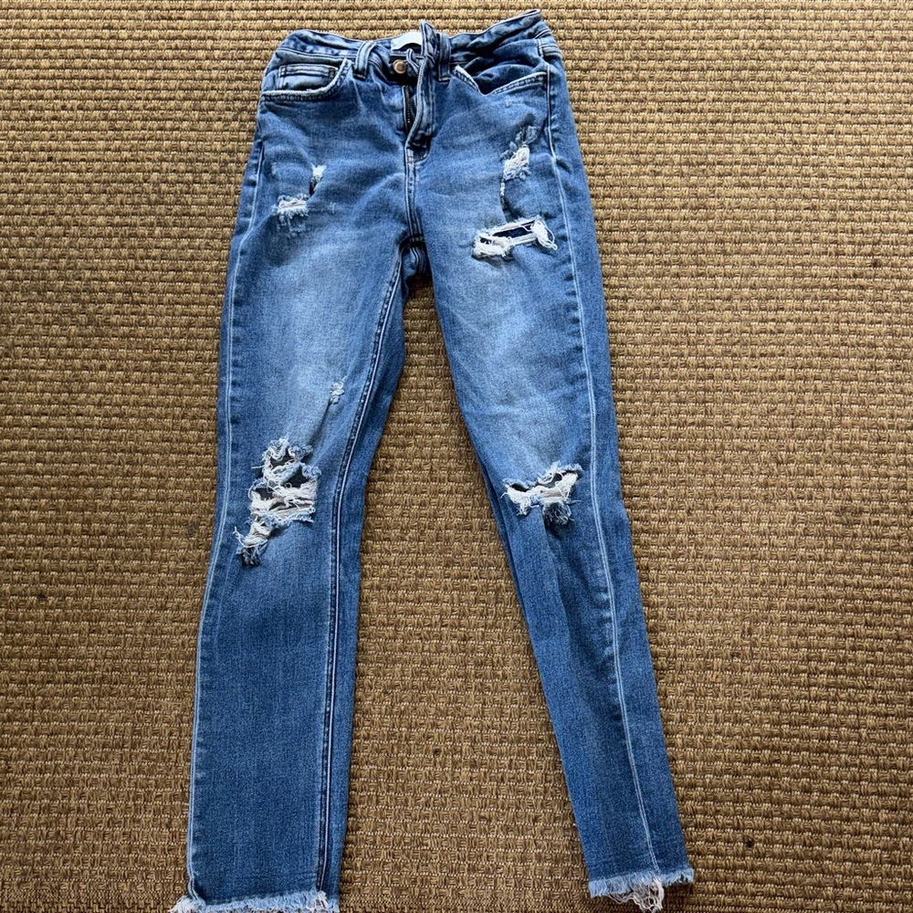 Trendy Distressed Blue Skinny Jeans for Women